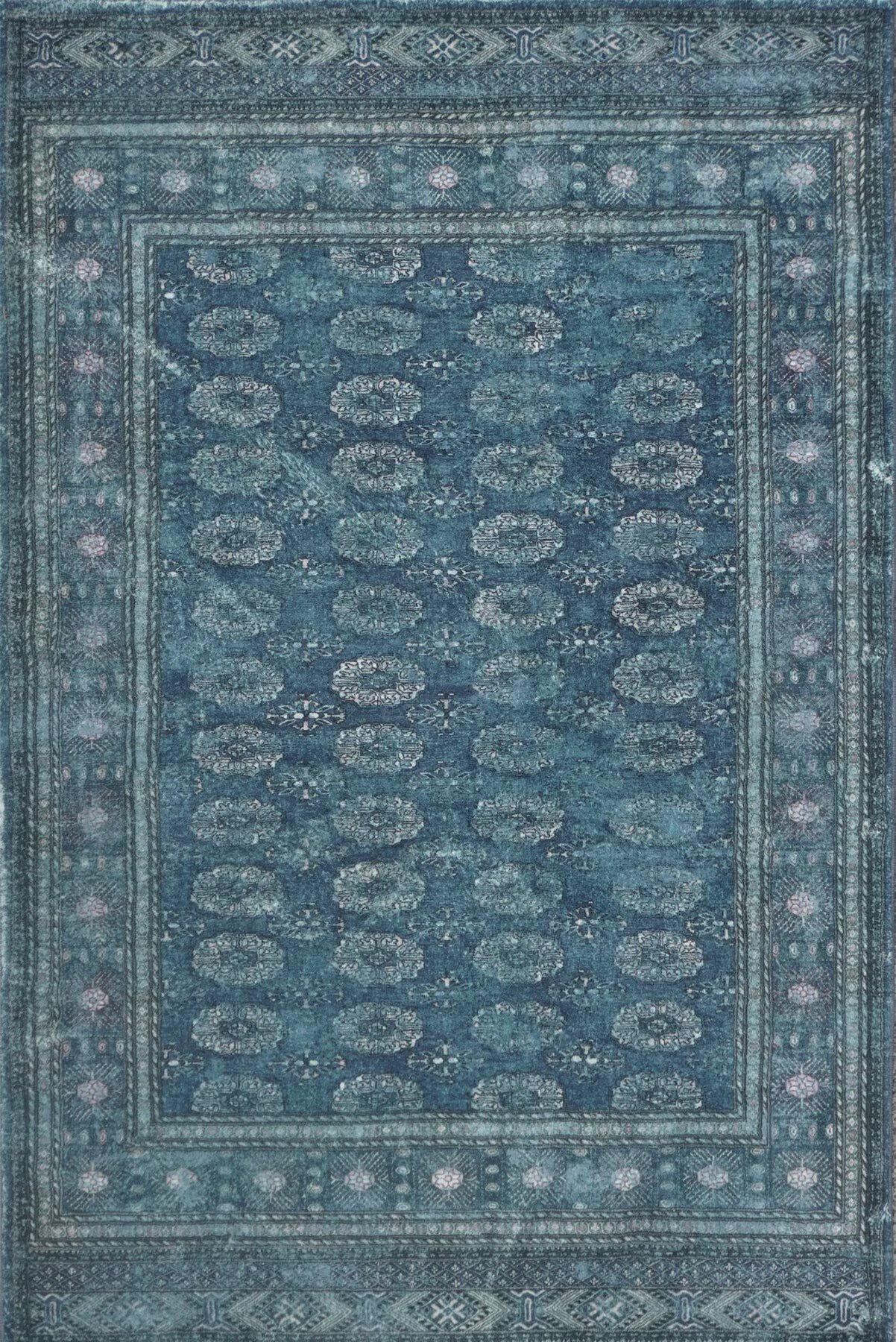 Cato Traditional Geometric Rug