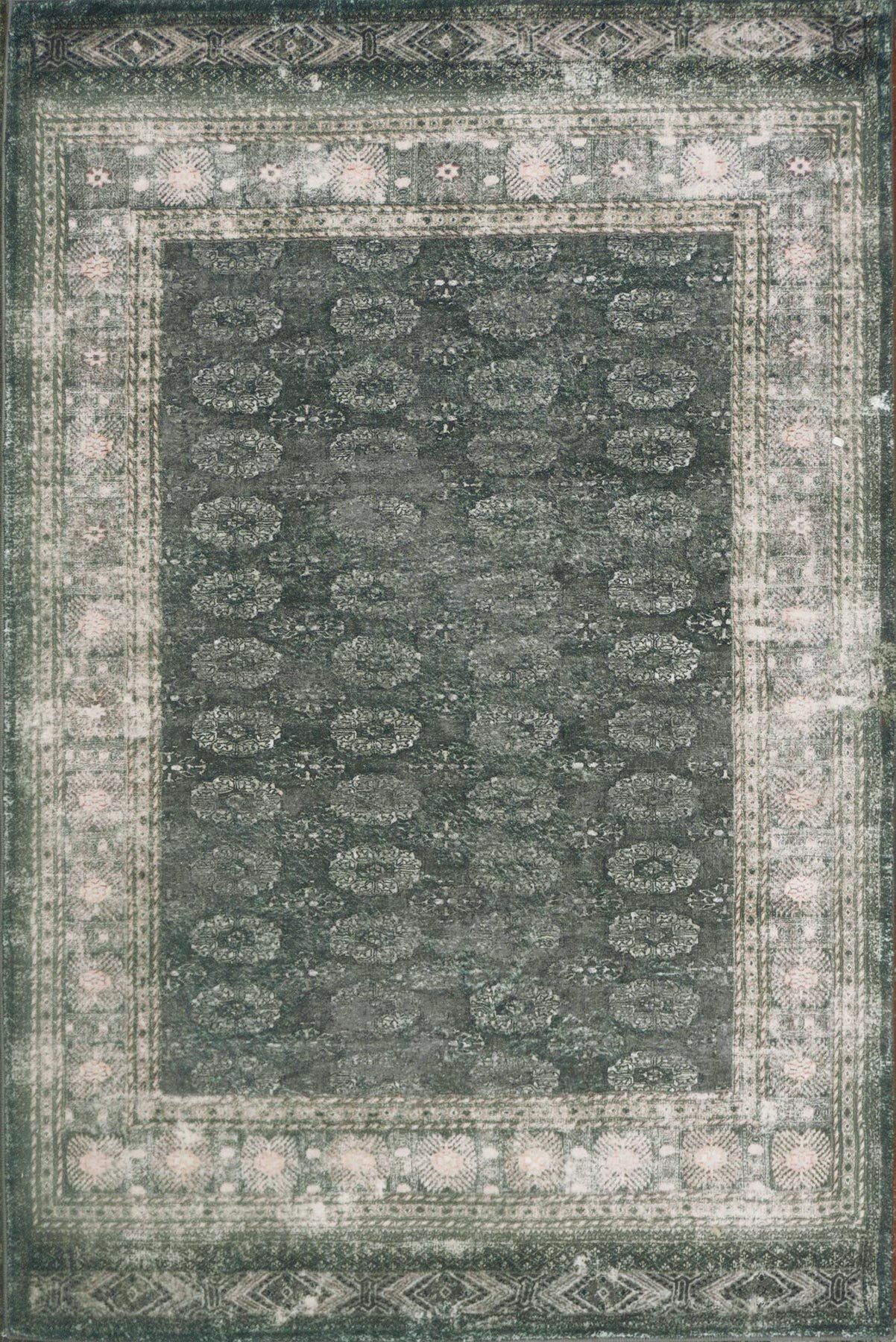 Cato Traditional Geometric Rug