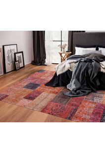 Noble Traditional Patchwork Rug 