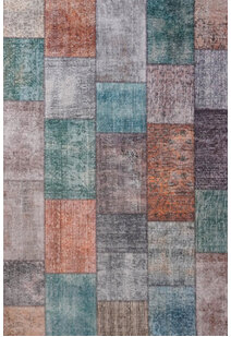 Noble Traditional Patchwork Rug 