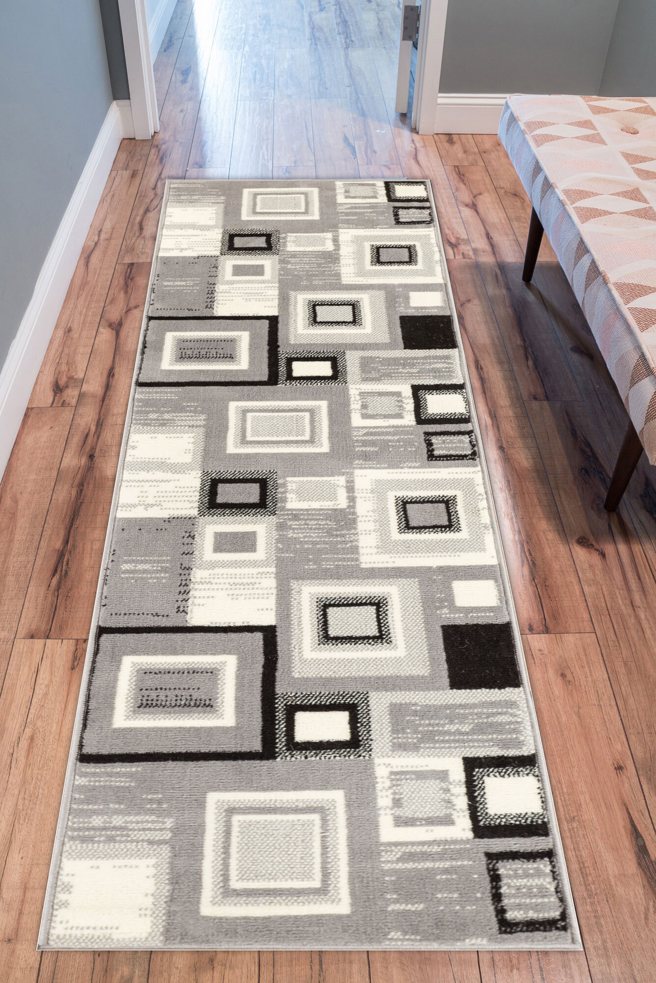 Axel Modern Square Pattern Rug