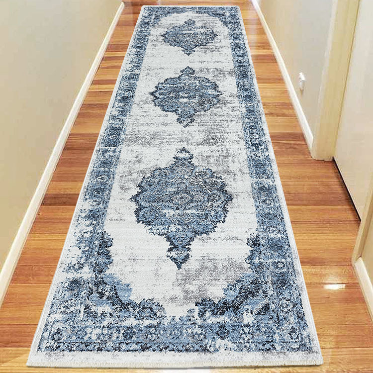 Danny Traditional Medallion Rug