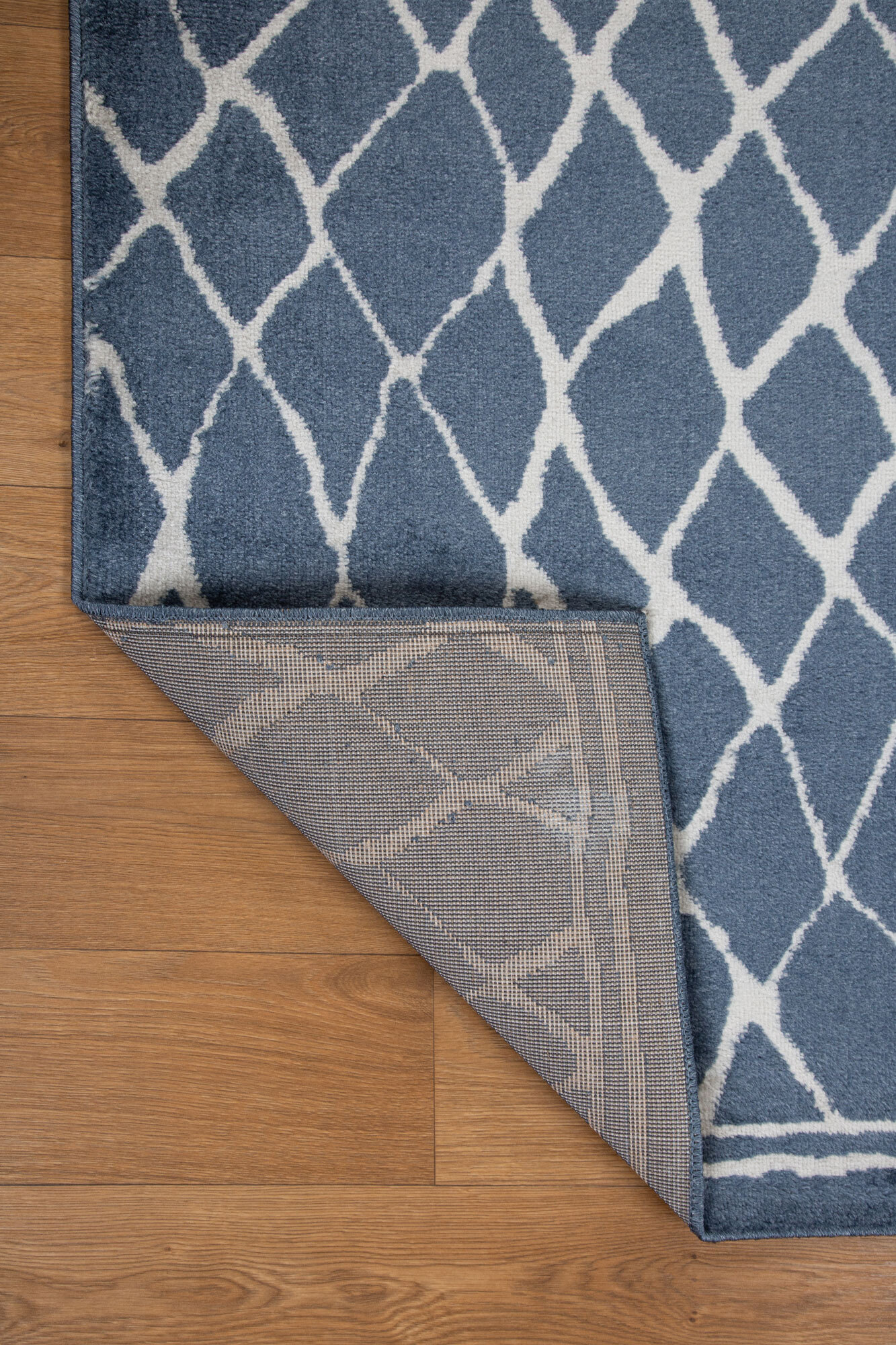 Hebden Modern Trellis Rug