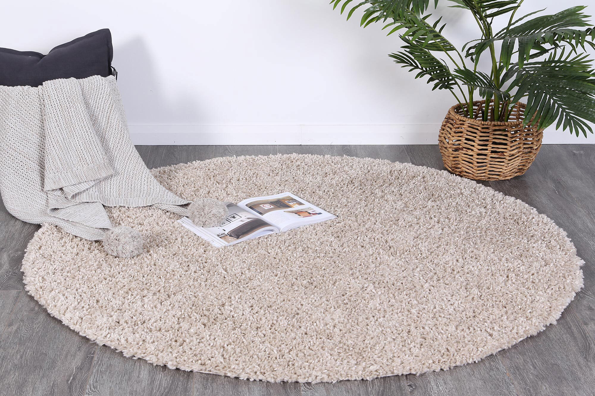 Luis Plain Beige Shaggy Rug