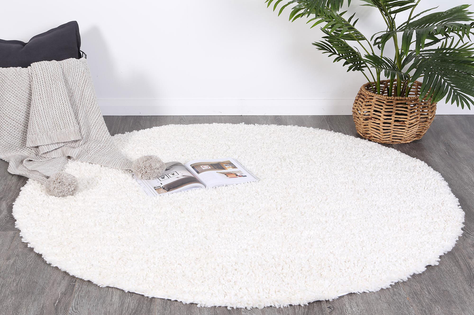 Luis Plain Cream Shaggy Rug