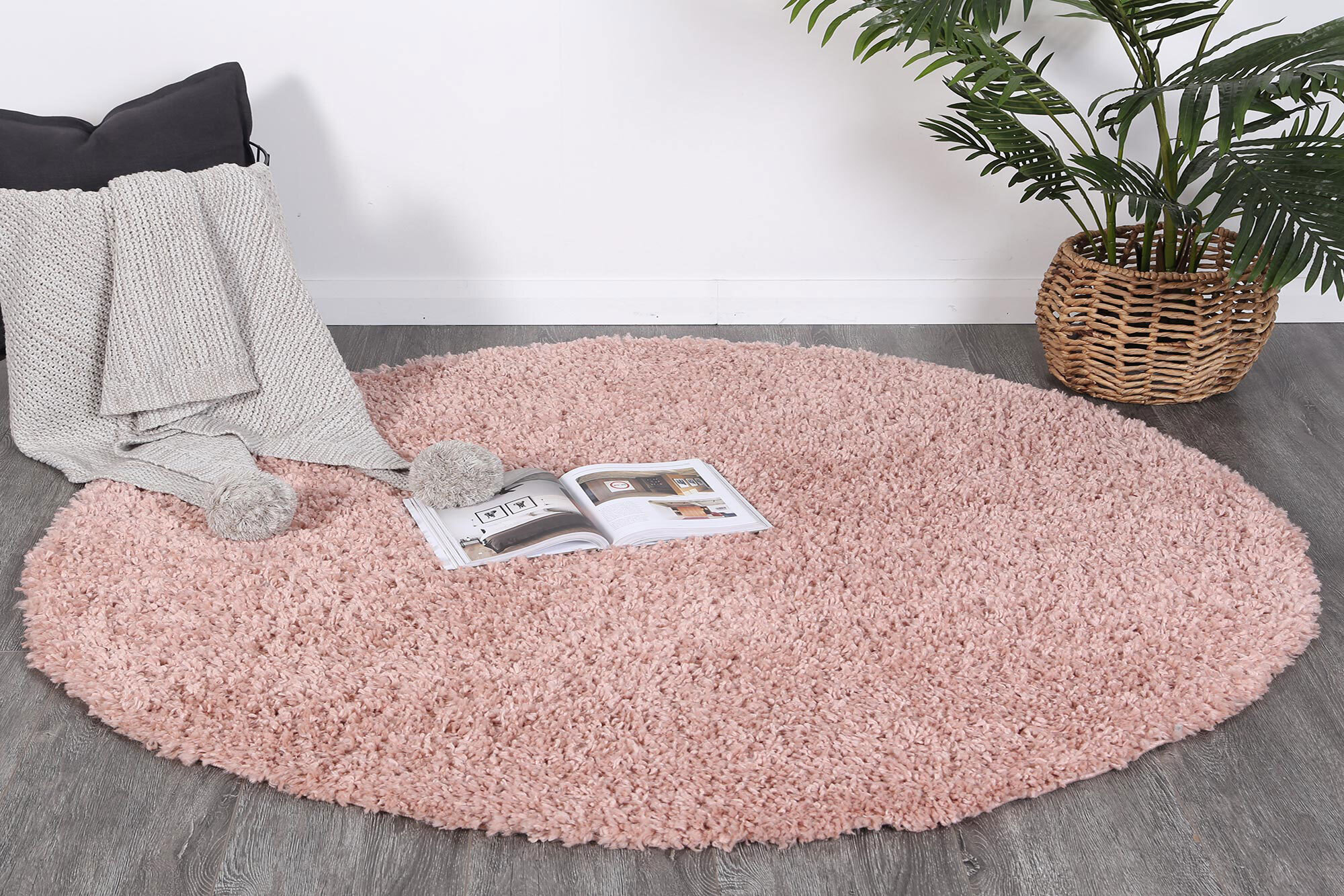 Luis Plain Pink Shaggy Rug