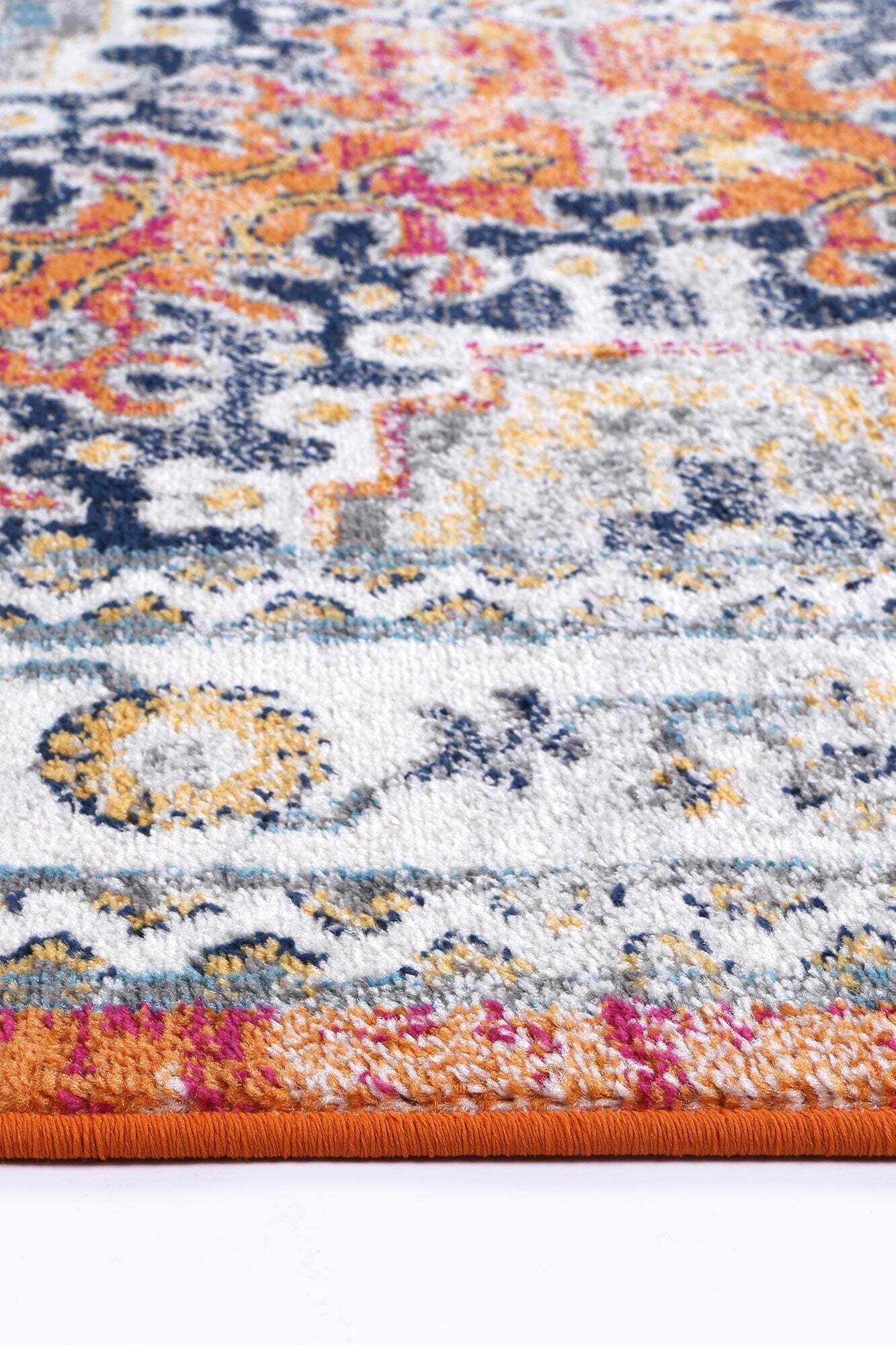 Peri Traditional Medallion Rug