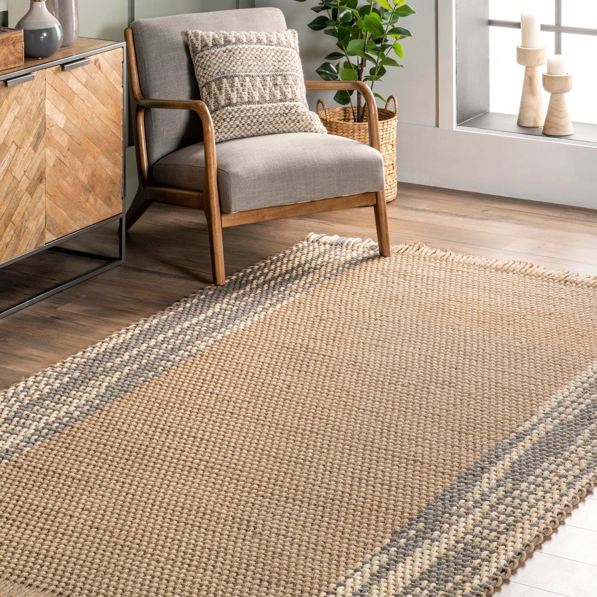 Savona Hand Made Jute Rug