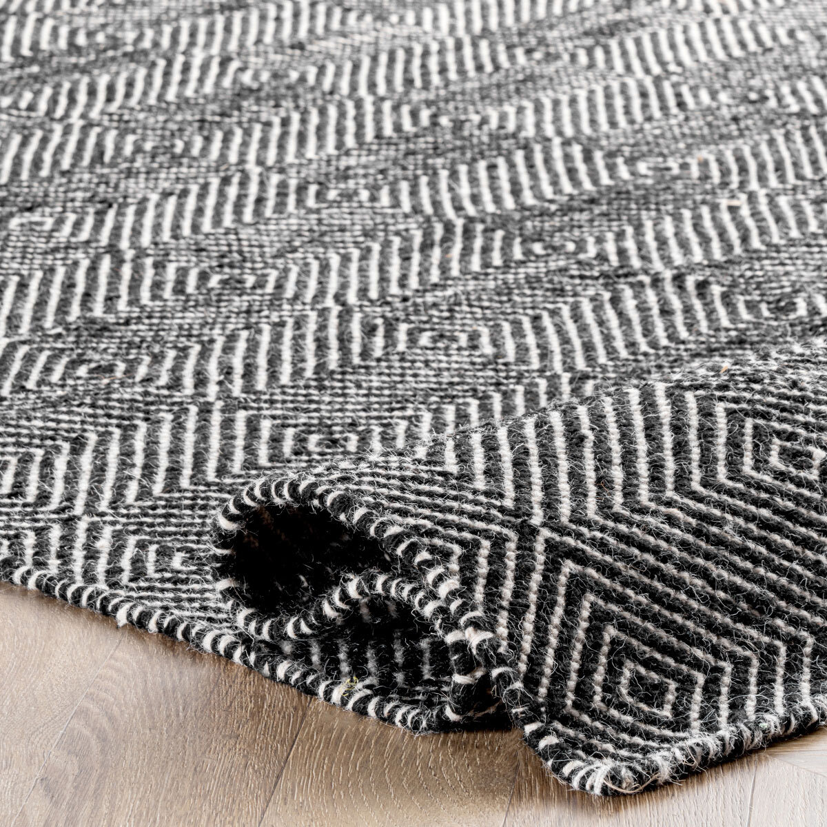 Scandi Hand Woven Wool Rug