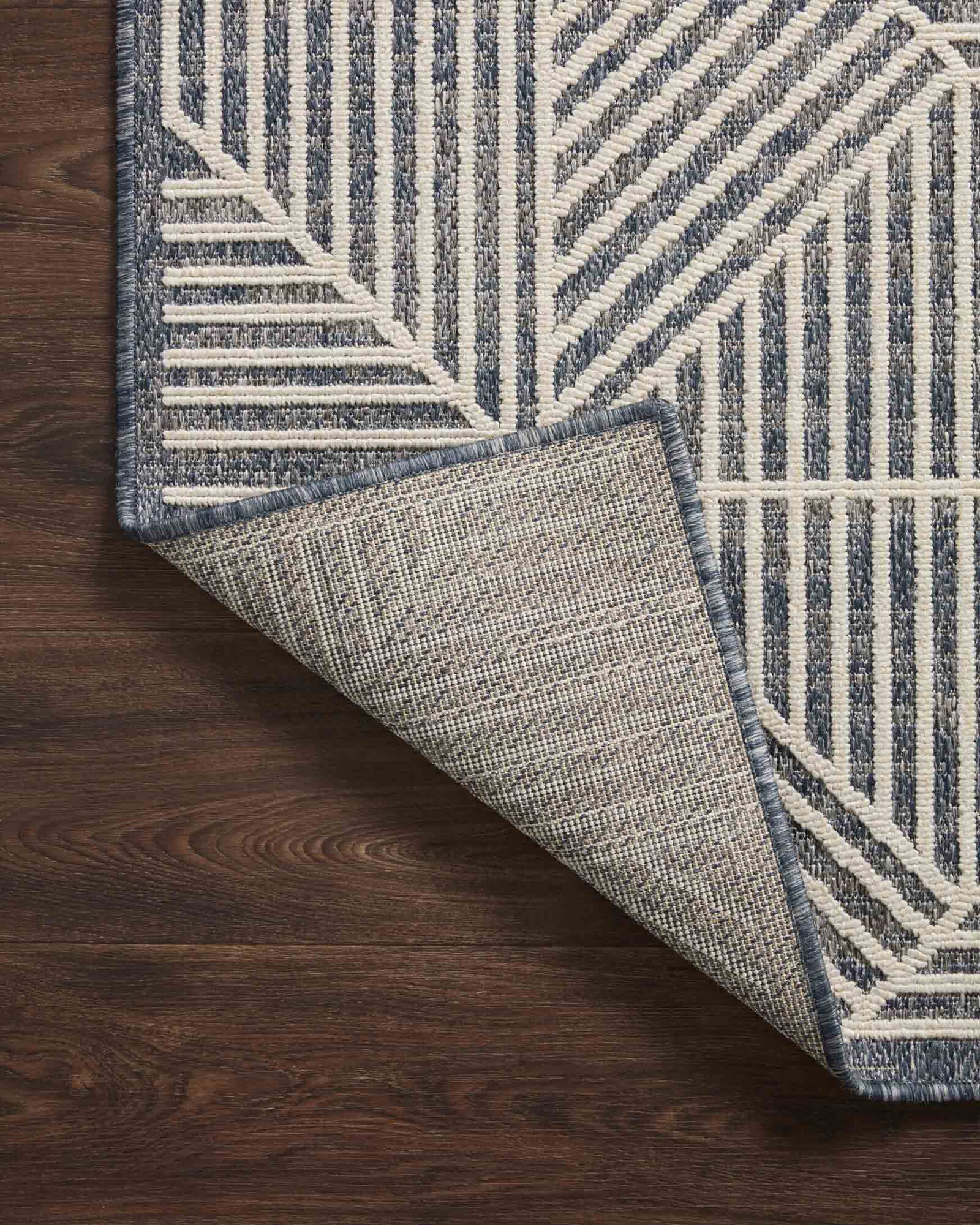 Alfresco Geometric Patio Rug