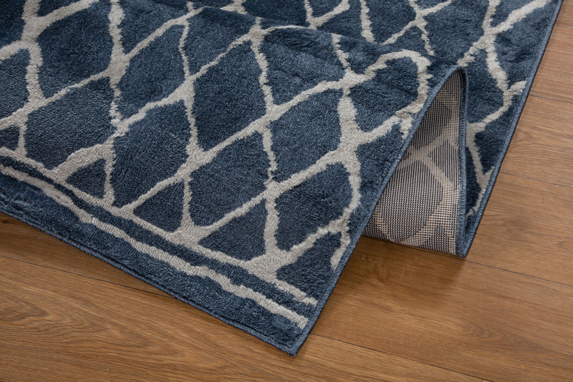 Hebden Modern Trellis Rug