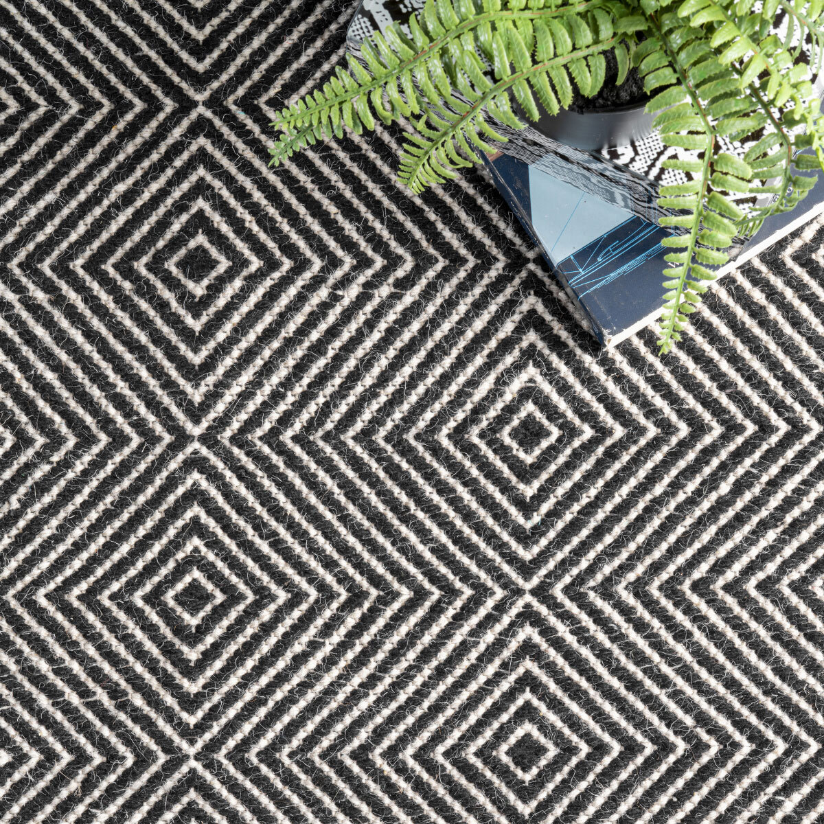 Scandi Hand Woven Wool Rug