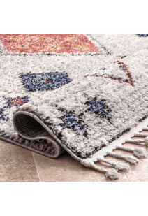 Amara Moroccan Diamond Rug