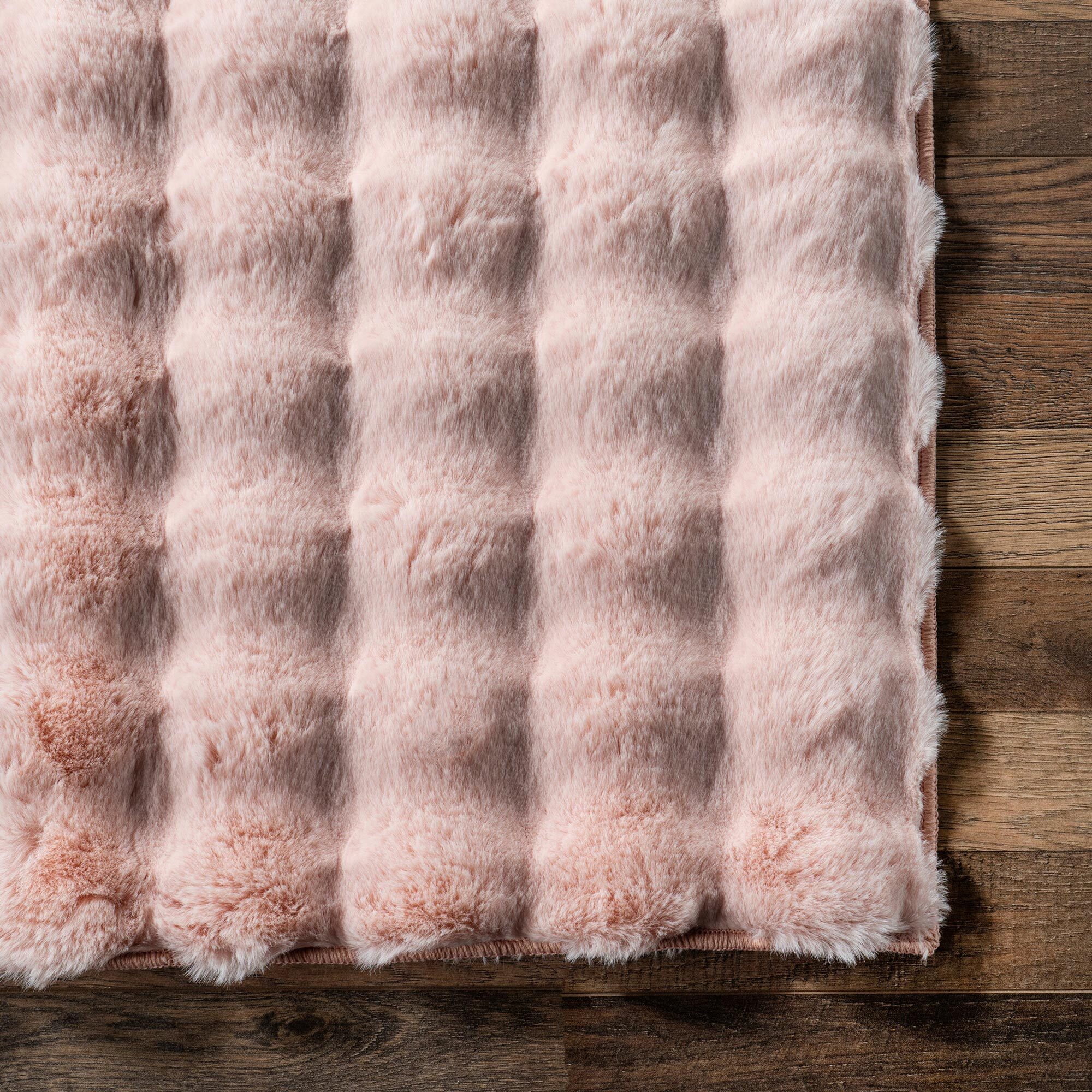 Bubble Plush Washable Rug