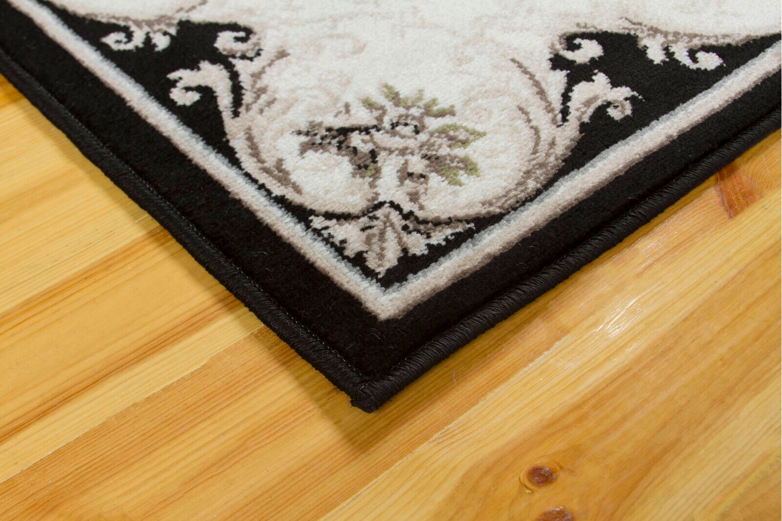 Empire Traditional Floral Rug