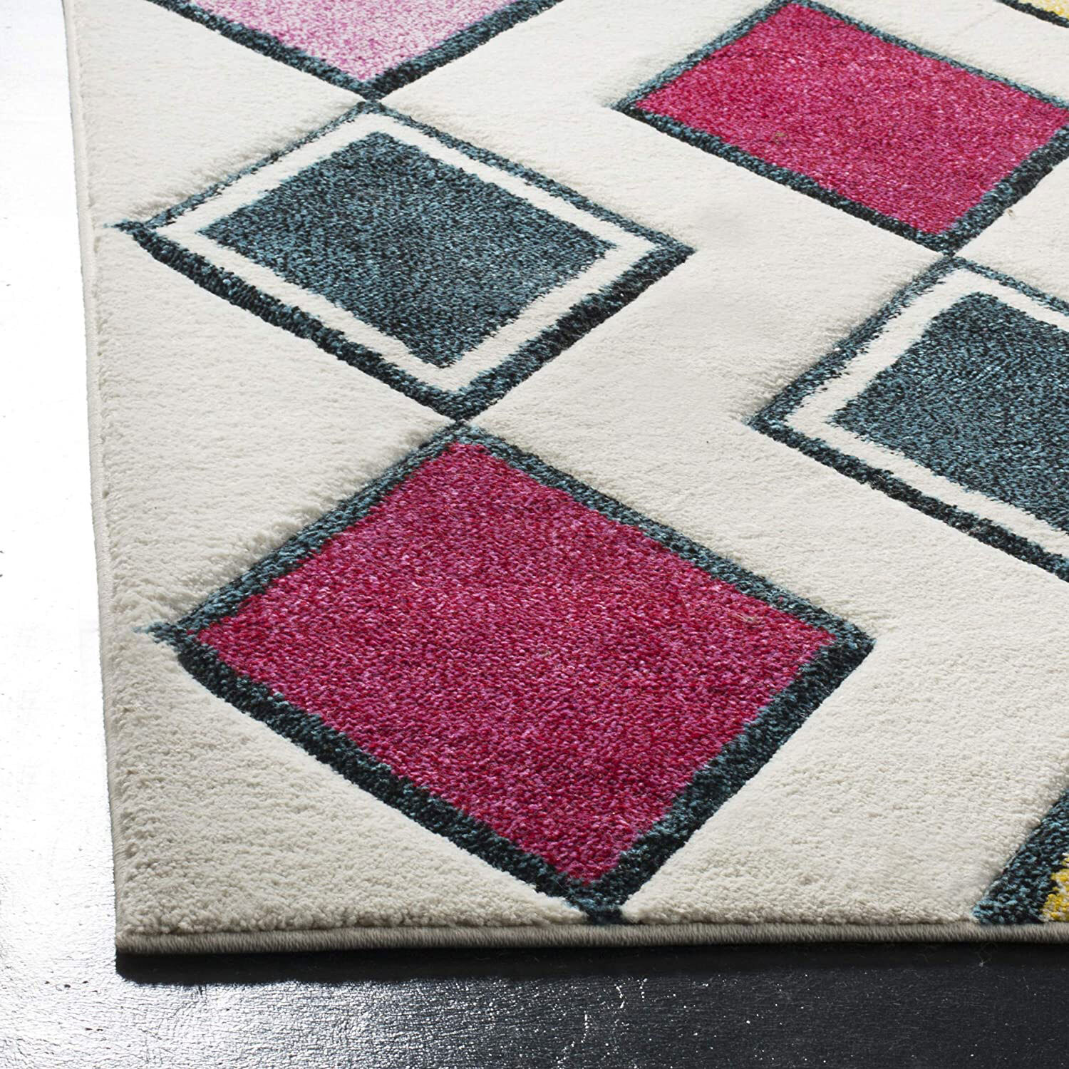 Freya Modern Harlequin Rug