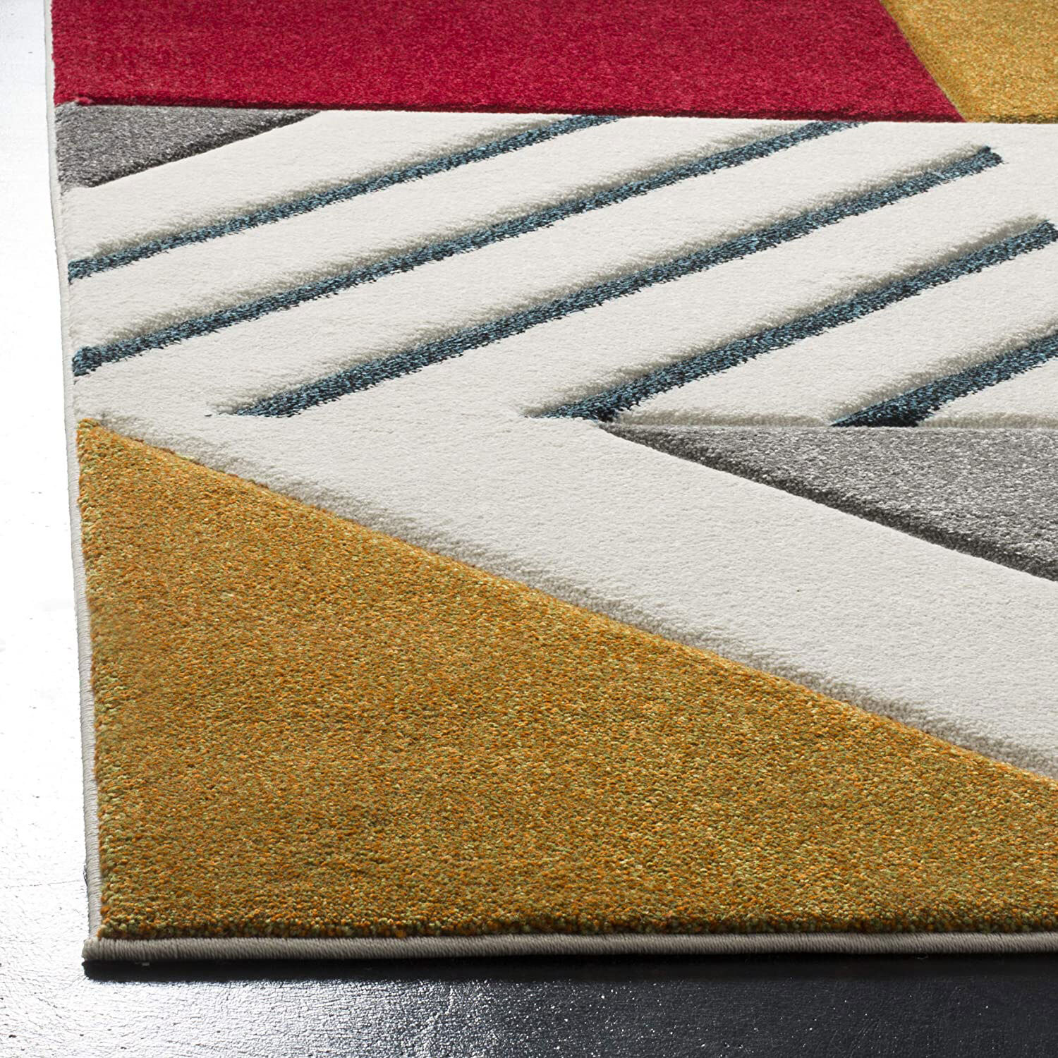 Freya Modern Geometric Rug