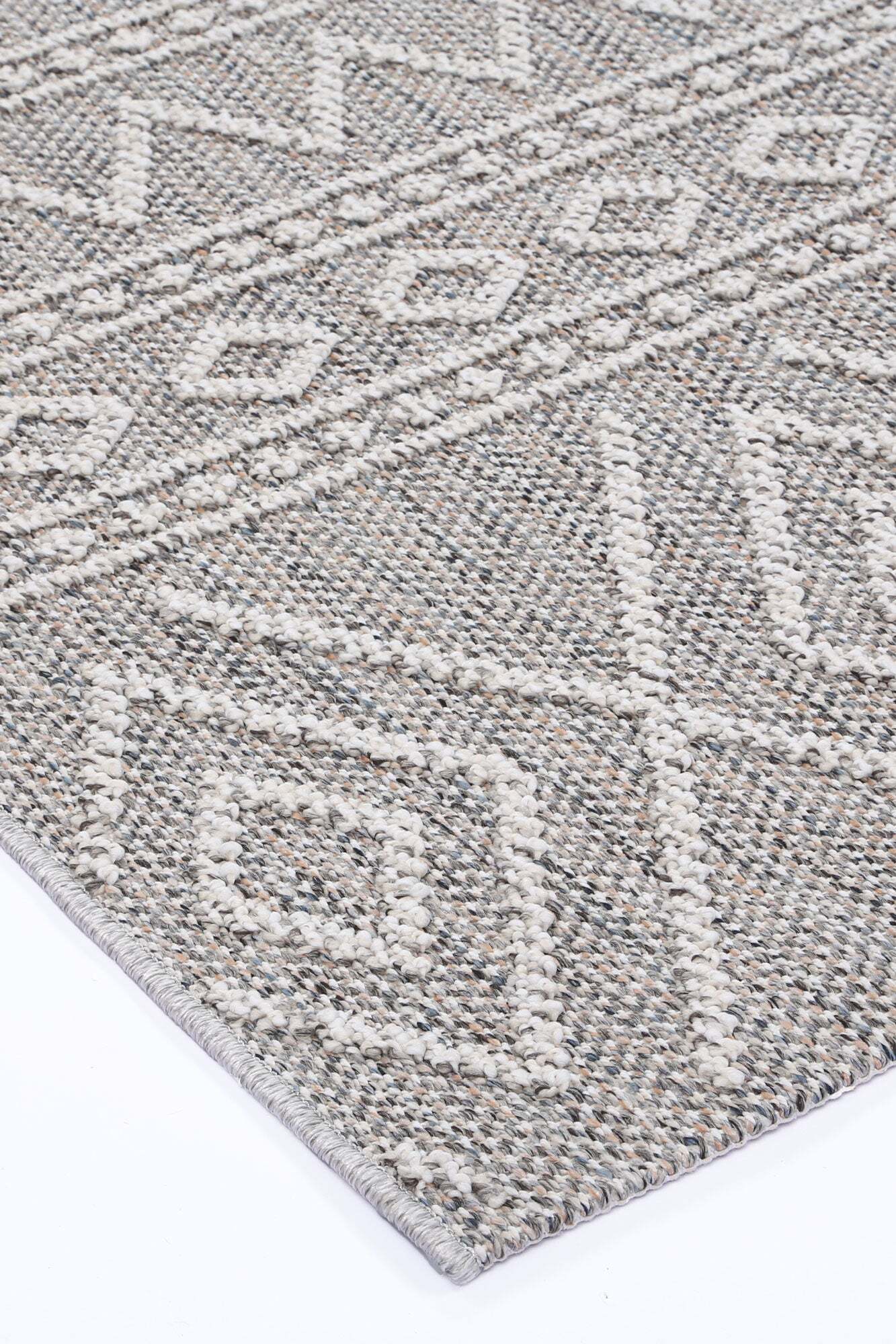 Macy Indoor-Outdoor Tribal Rug