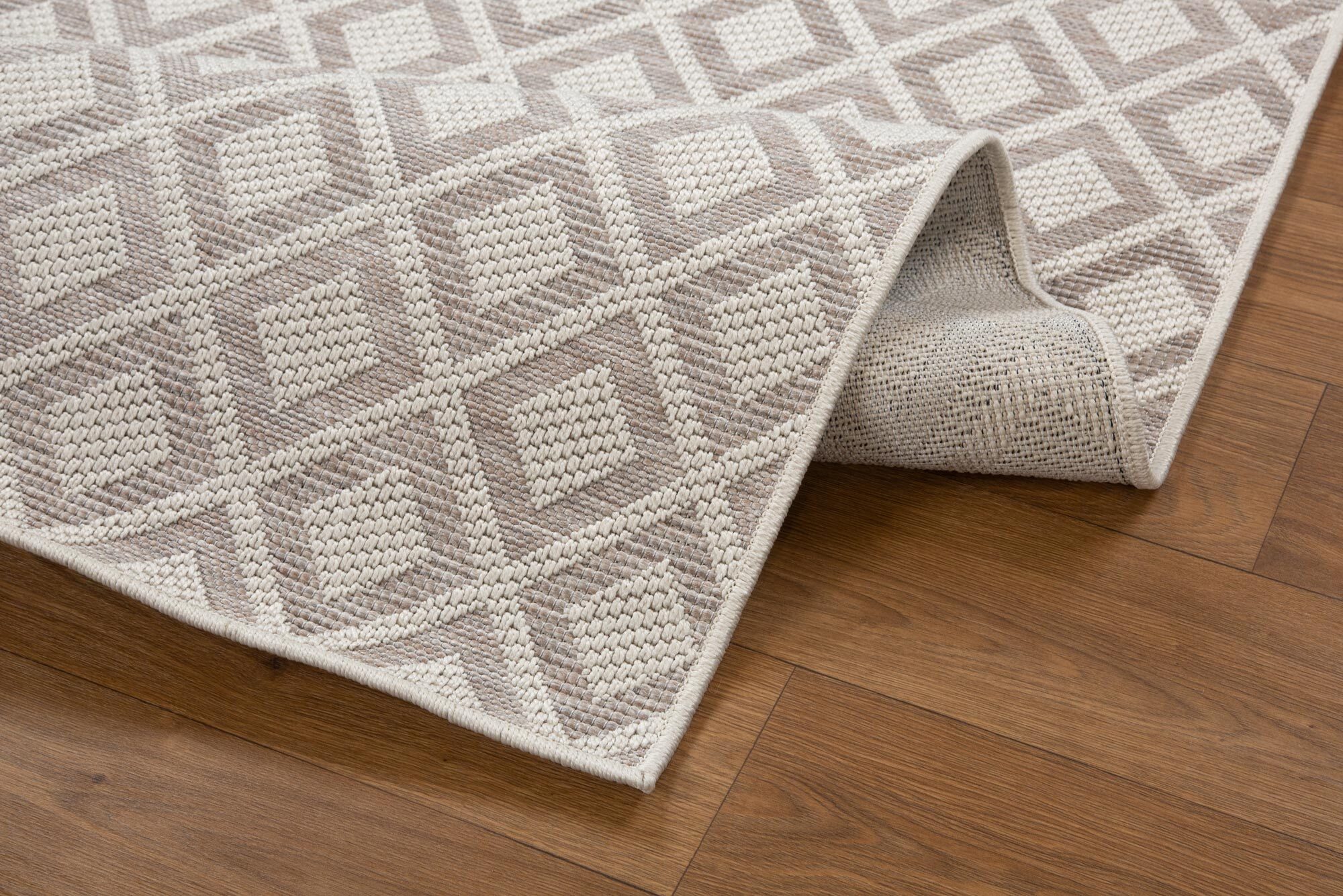 Mateo Geometric Flatweave Rug