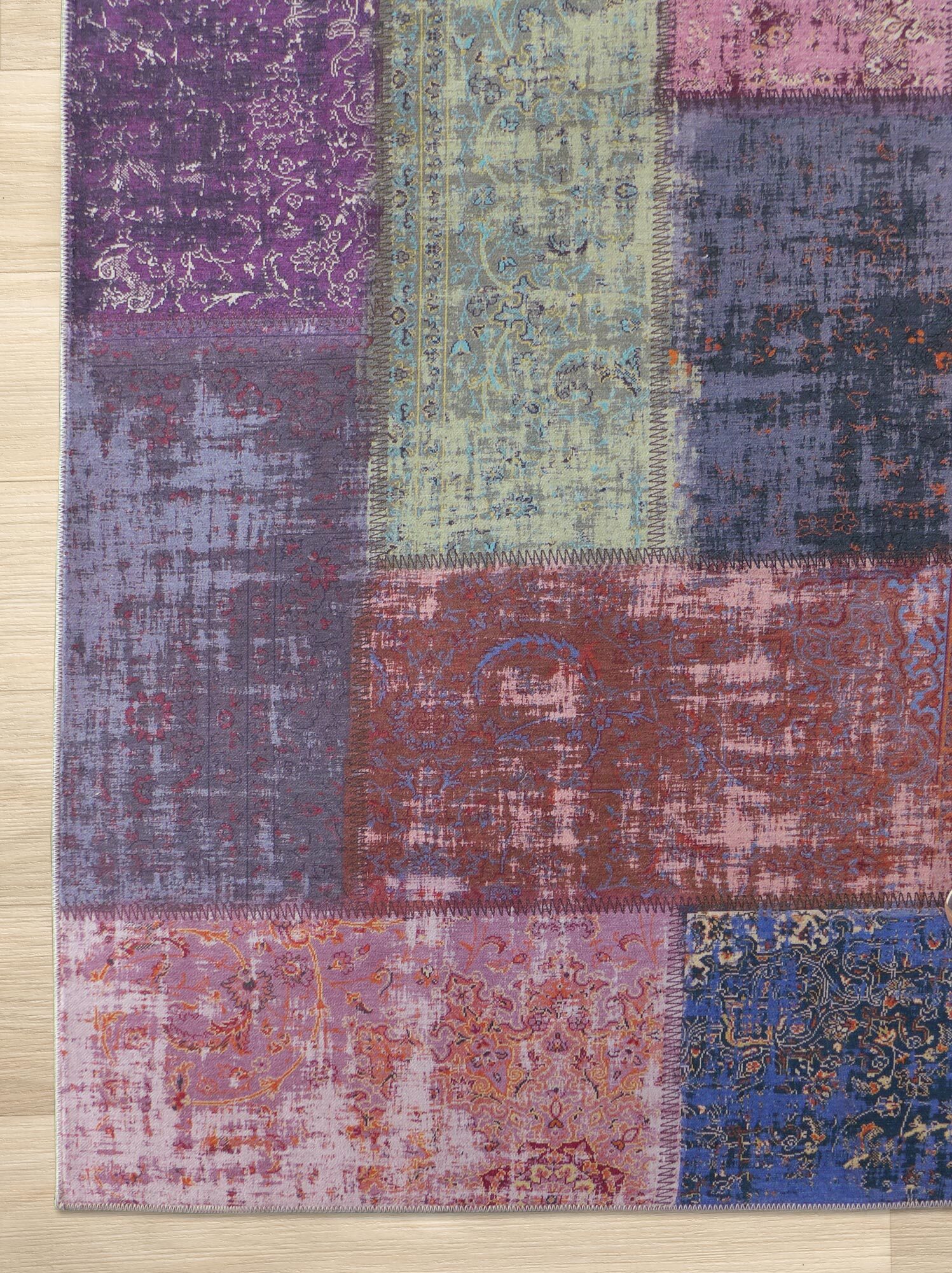 Noble Traditional Patchwork Rug 