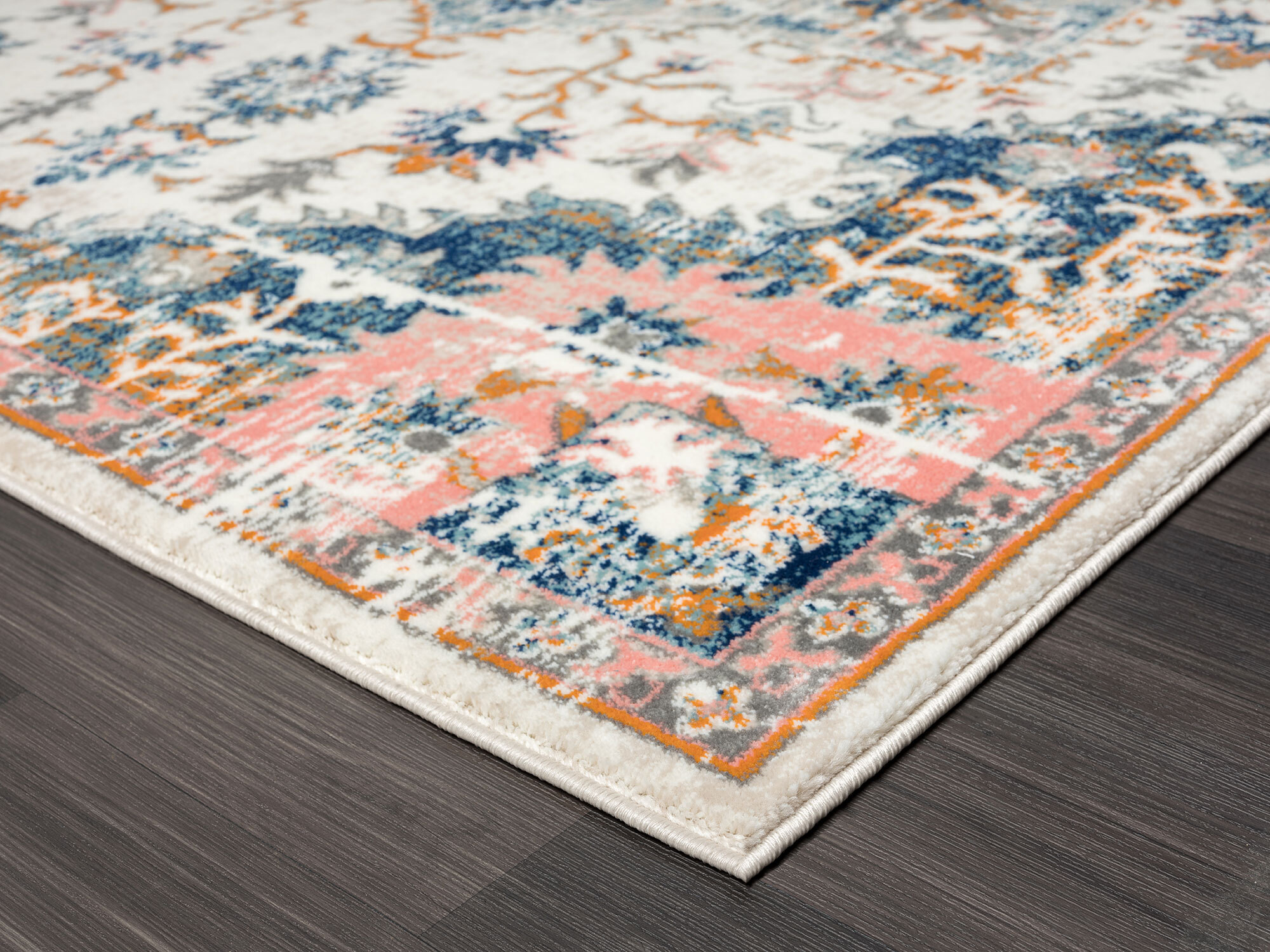 Persico Traditional Medallion Rug