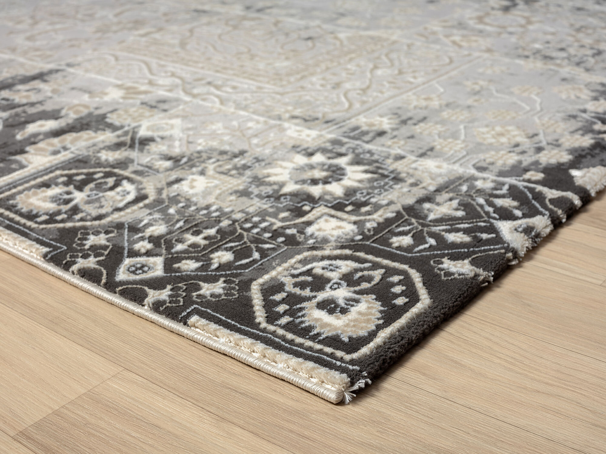 Seve Contemporary Floral Rug