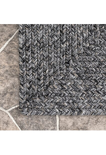 San Pietro Black Hand Braided Rug