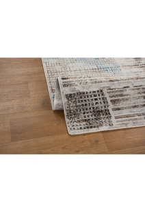 Lukas Geometric Rug