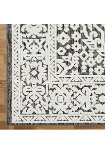 Vala Floral Indoor Outdoor Rug