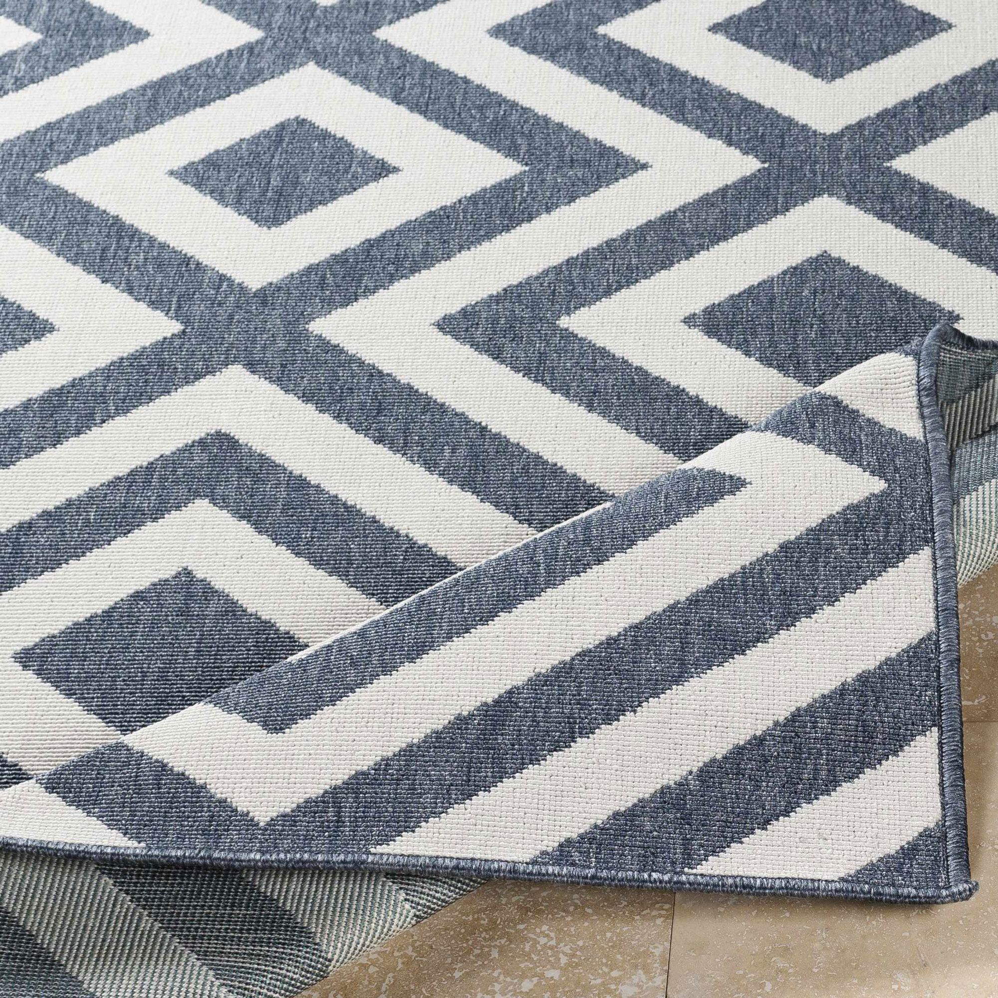 Ambient Geometric Outdoor Rug