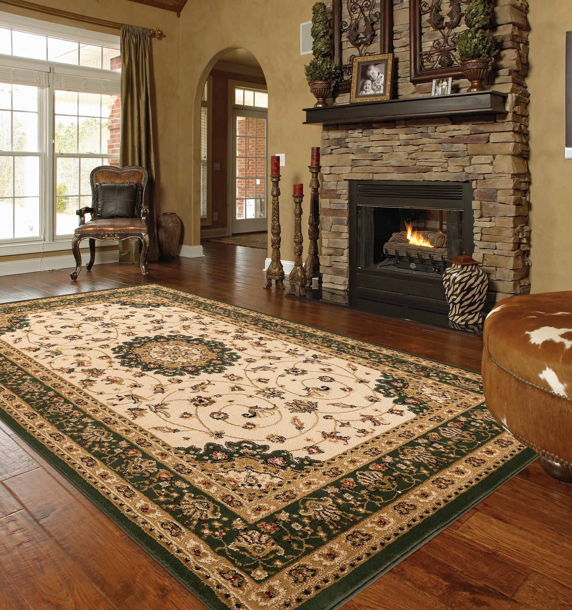 Coen Traditional Medallion Rug