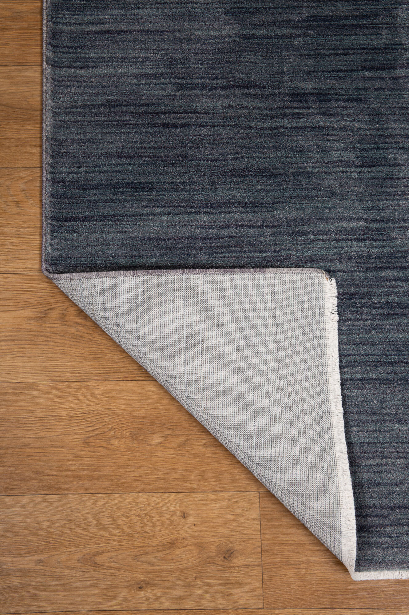 Cora Plain Blue Modern Rug