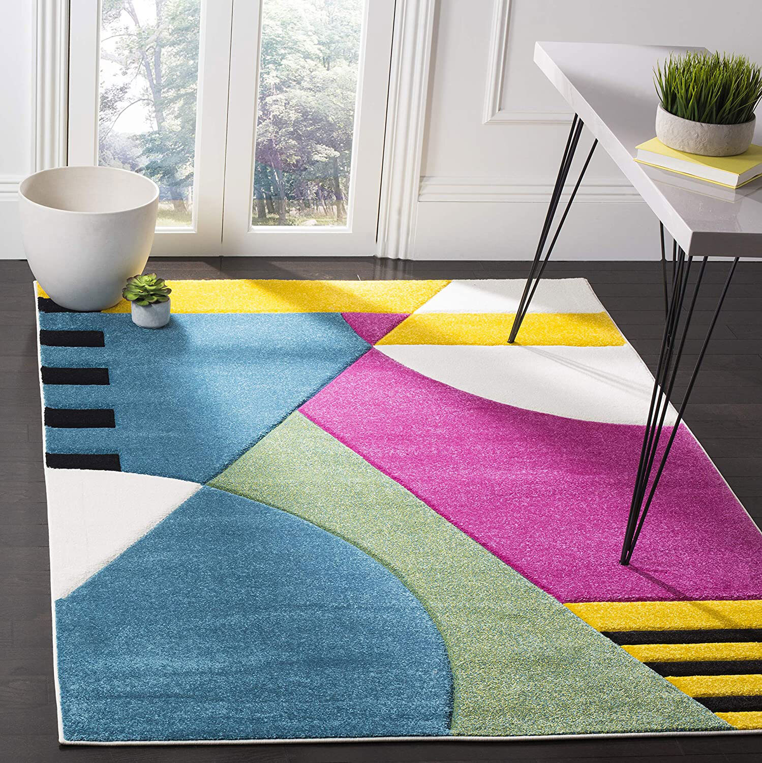 Freya Modern Geometric Rug