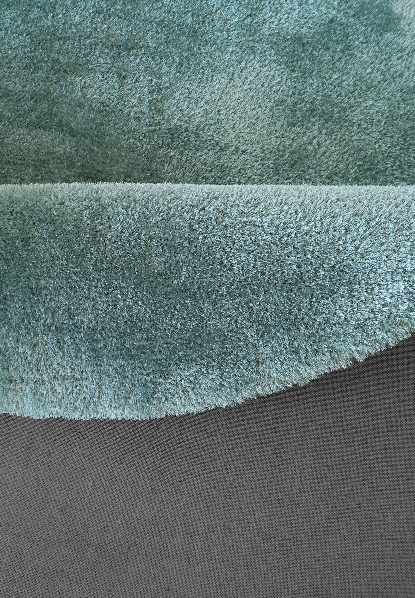 Luxe Thick Plain Shaggy Rug