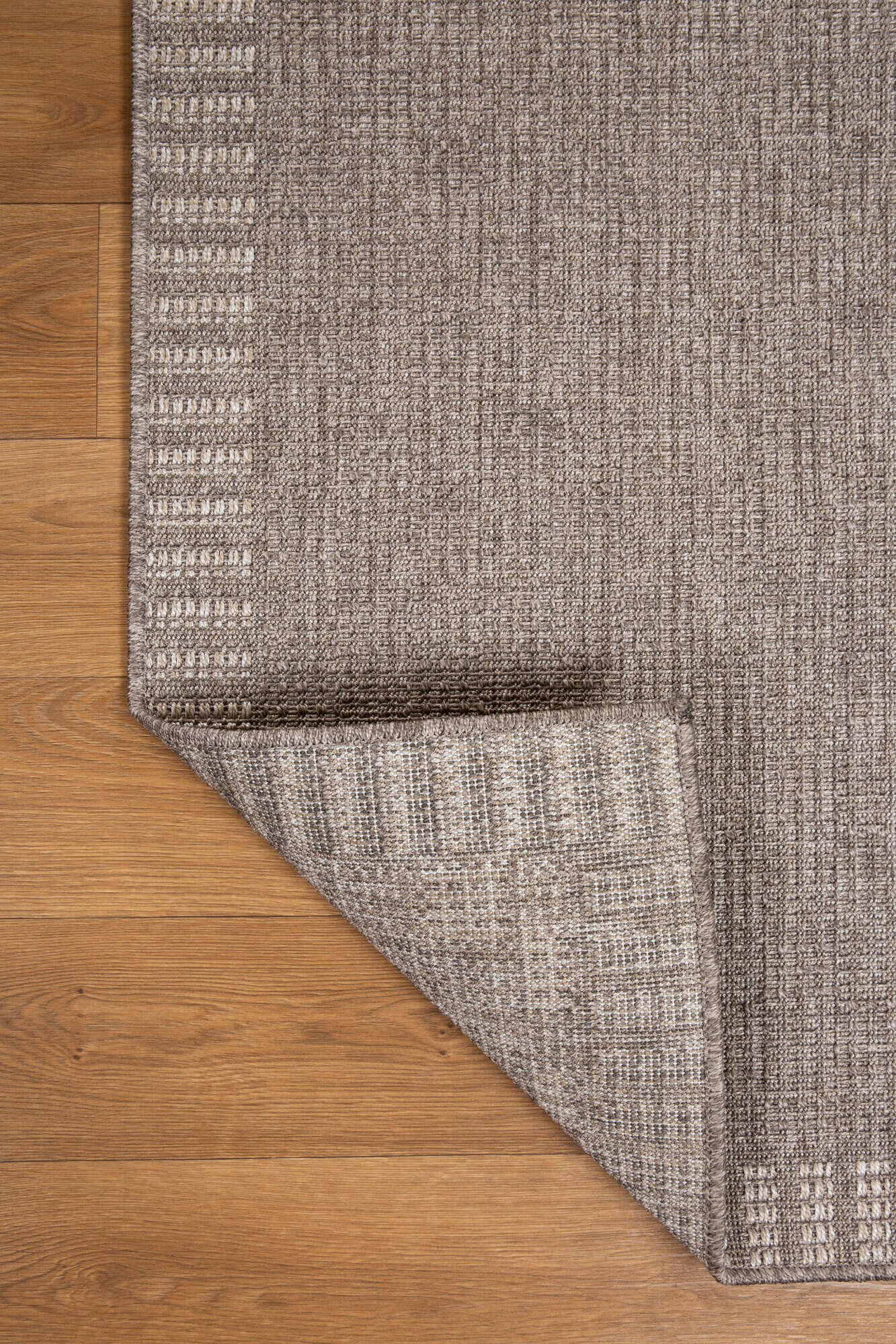 Mika Plain Indoor/Outdoor Rug