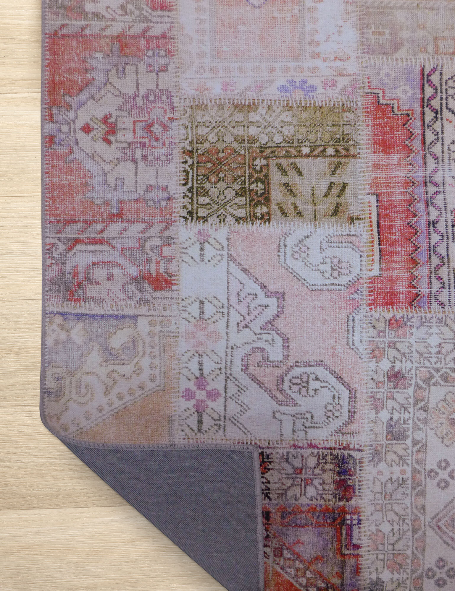 Noble Traditional Patchwork Rug 