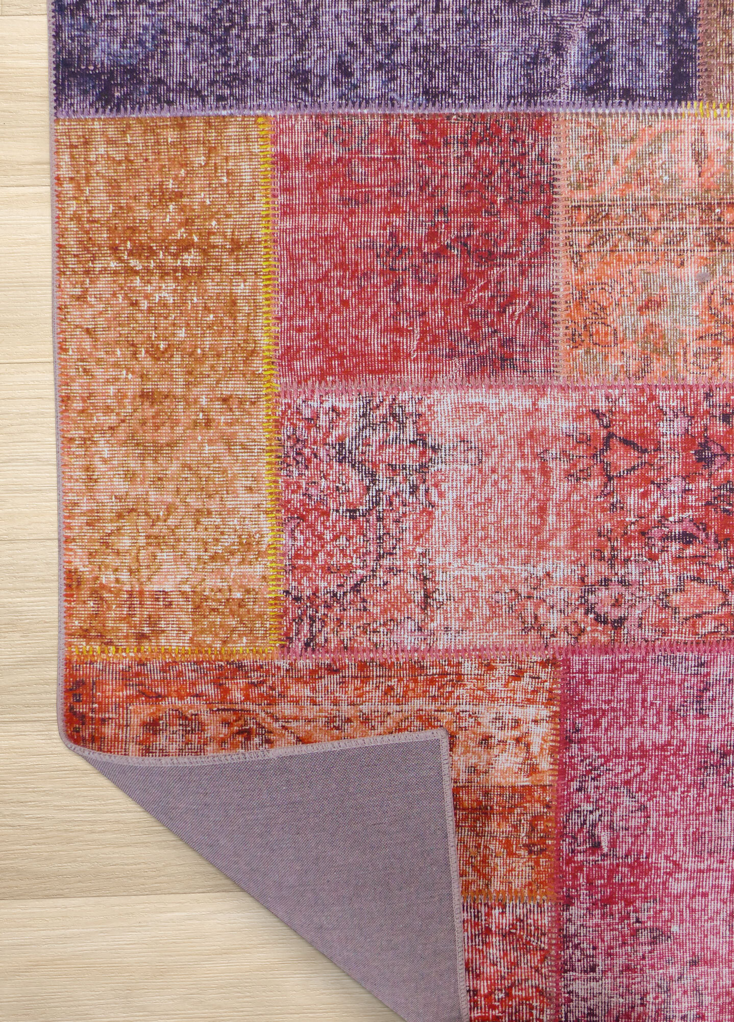 Noble Traditional Patchwork Rug 