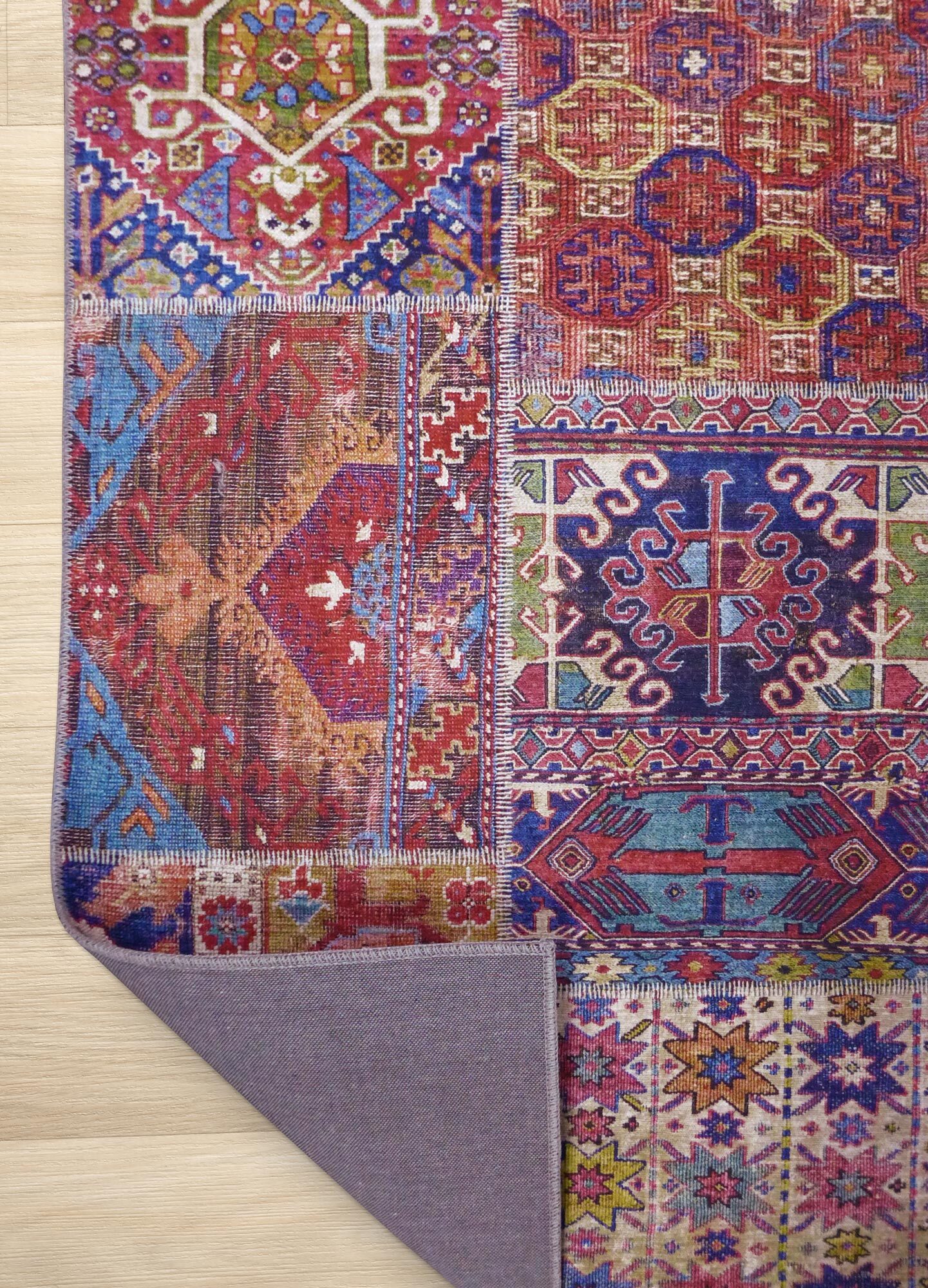 Noble Traditional Patchwork Rug 