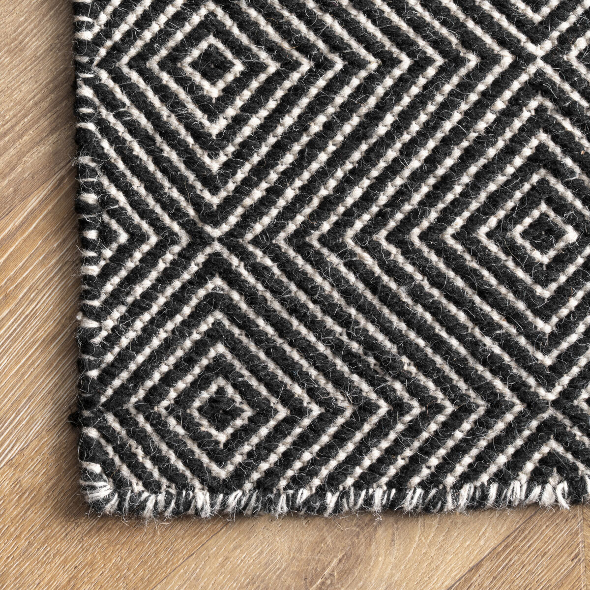 Scandi Hand Woven Wool Rug