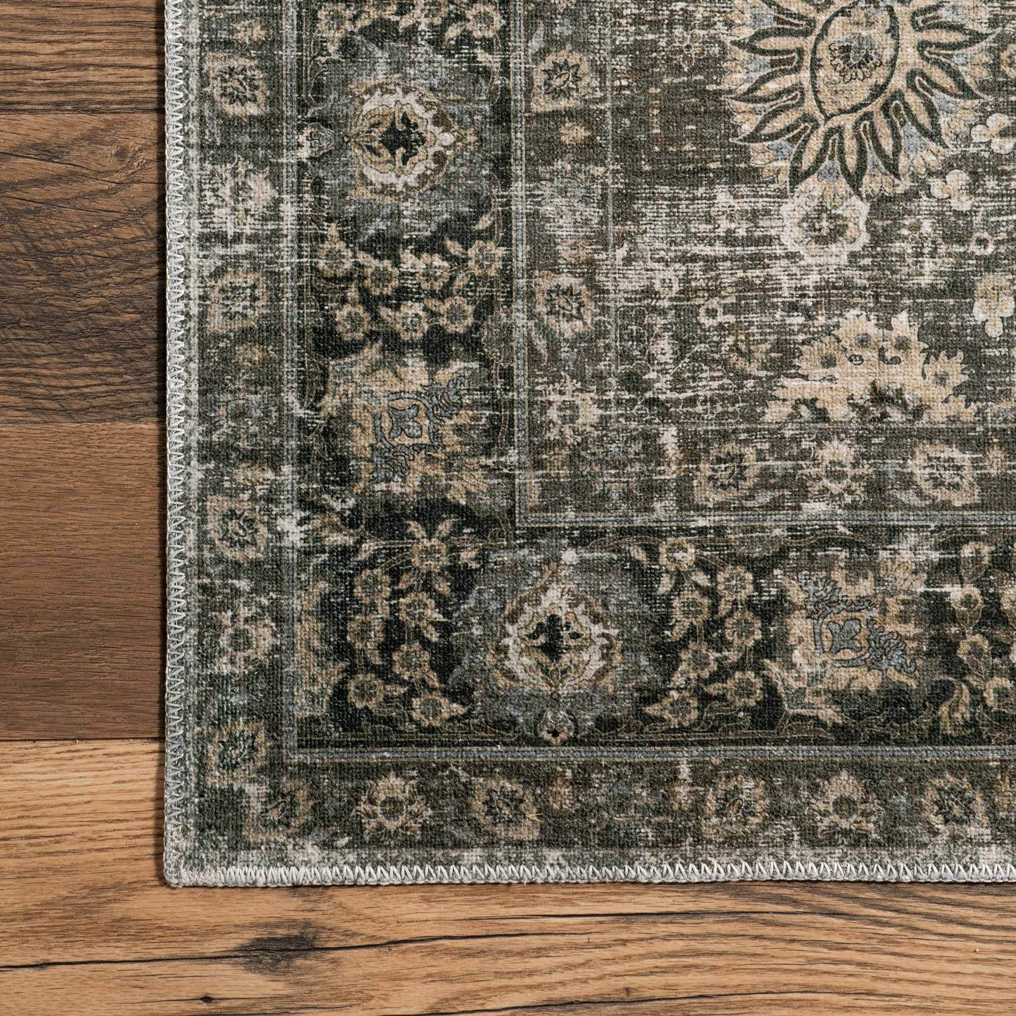 Timeless Traditional Floral Rug