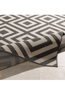 Ambient Geometric Outdoor Rug