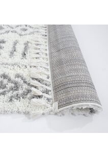 Larry Moroccan Tassel Shaggy Rug