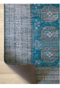 Noble Traditional Medallion Rug