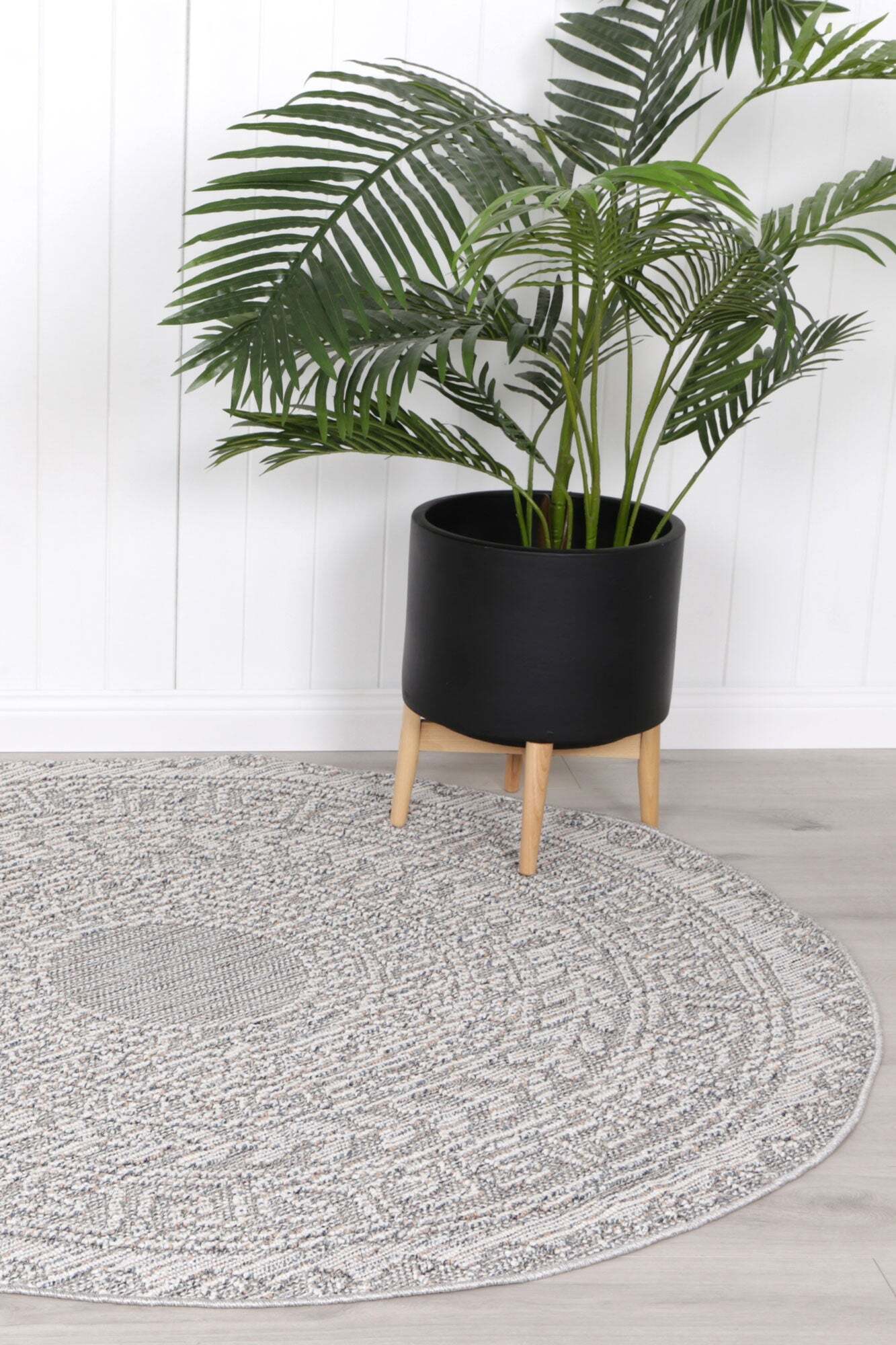 Macy Outdoor Geometric Rug