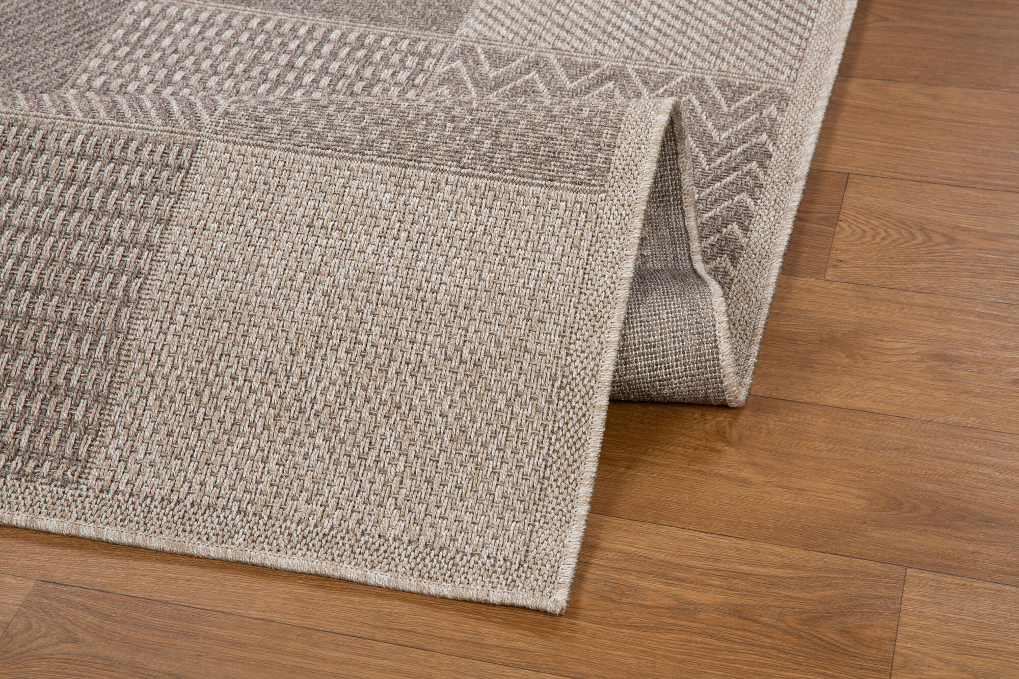 Mika Square Pattern Outdoor Rug