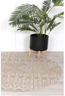 Macy Beige Geometric Rug