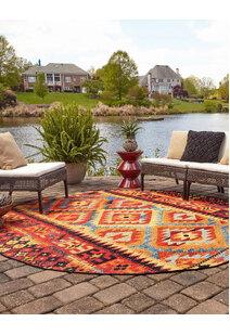 Mystique Round Outdoor Rug