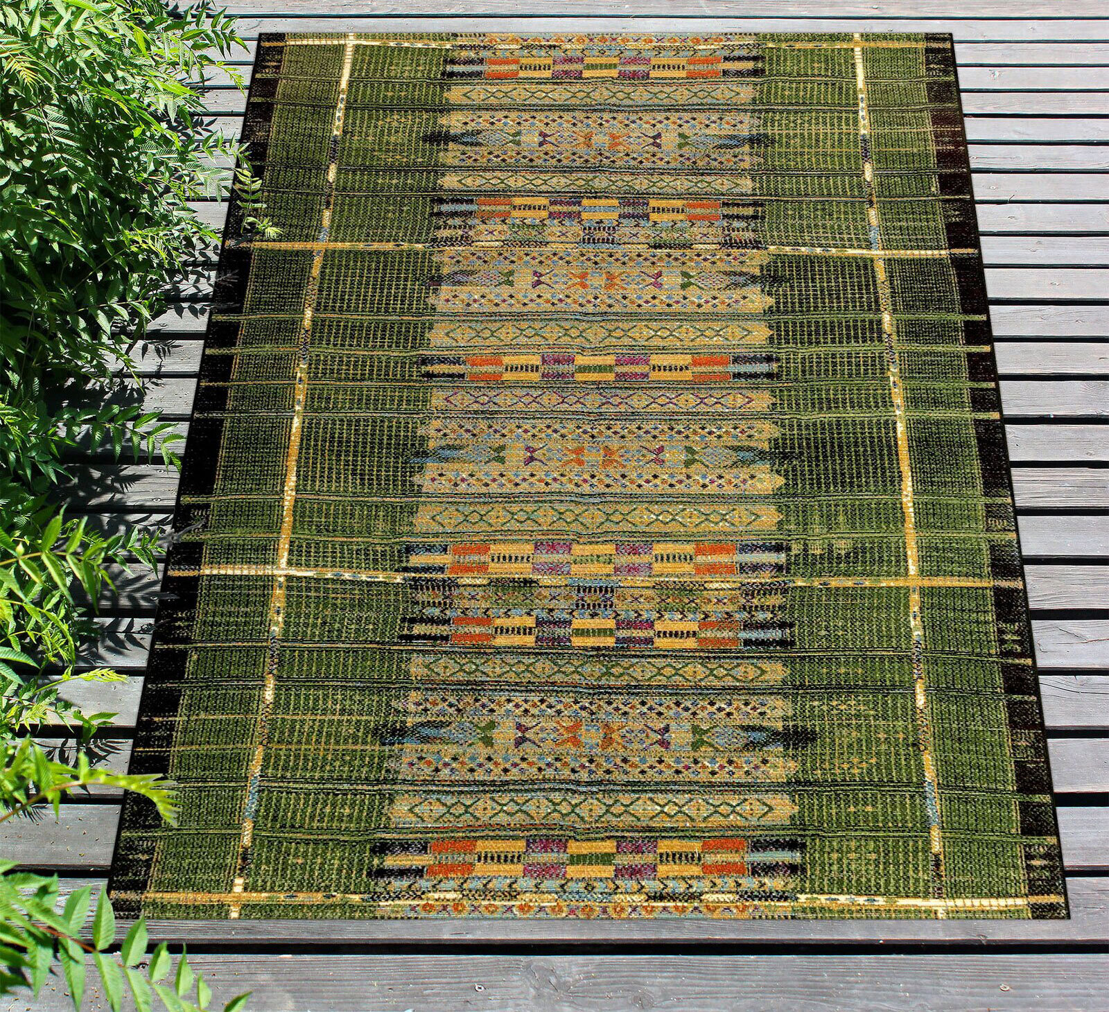 Aperto Green Tribal Pattern Rug