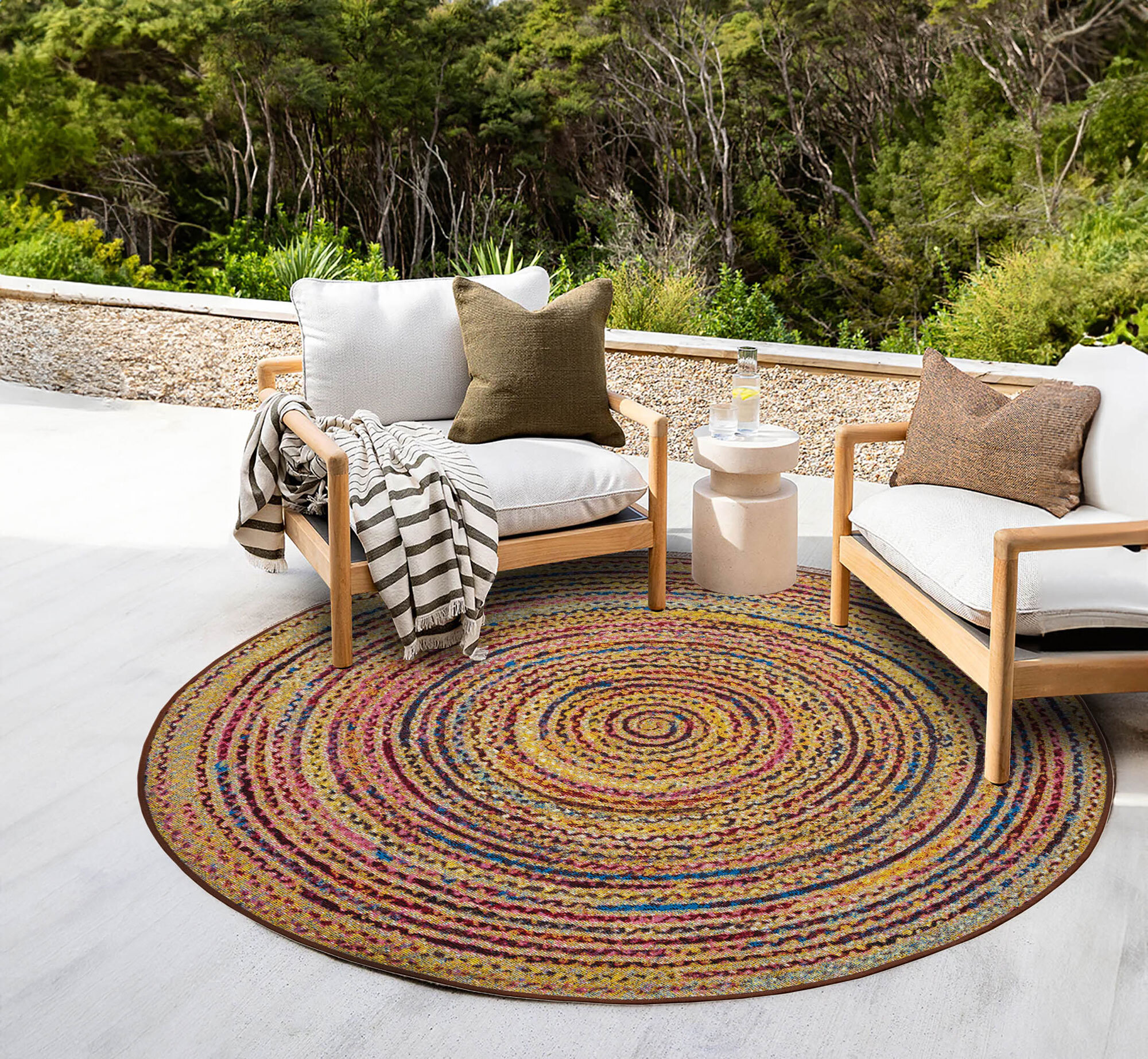 Mystique Round Outdoor Rug