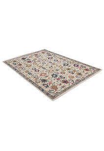 Cora Traditional Floral Motif Rug